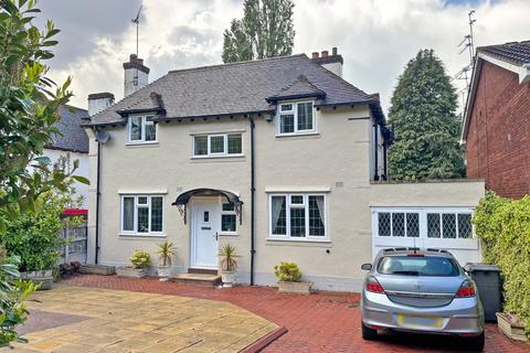 Detached house - Penn Road, Wolverhampton, WV4