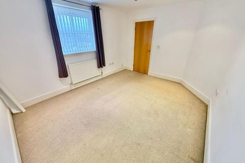 undefined, Bramhall Road, Angra Bank Bramhall Road, L22