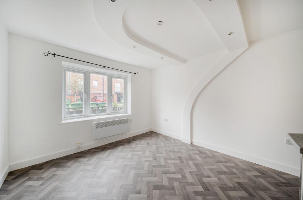 1388247-31-6936d6...