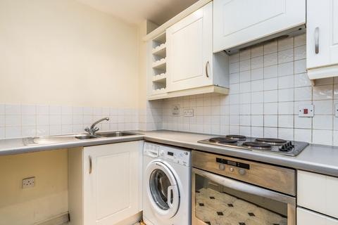 undefined, Hawkeswood Road, Southampton, SO18