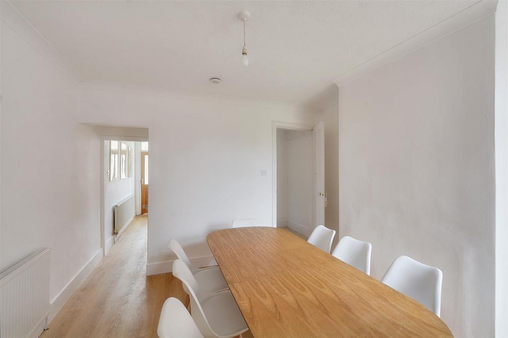 Dining Room1.jpg