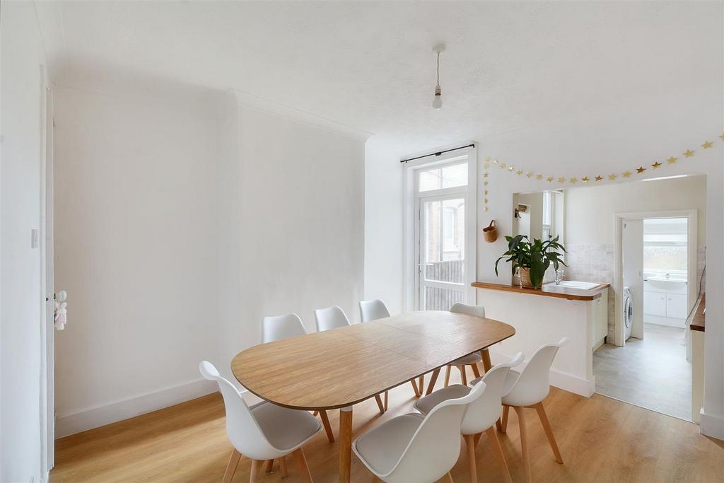 Dining Room.jpg