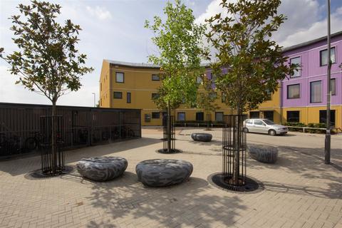 undefined, The Serpentine, Aylesbury HP19