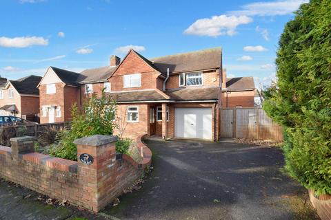 3 bedroom house to rent, Brooke Road, Princes Risborough HP27