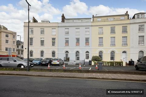 undefined, Den Crescent, Teignmouth, TQ14