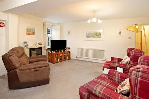 undefined, Den Crescent, Teignmouth, TQ14