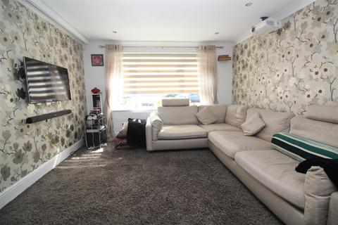 4 bedroom semi-detached house for sale, Crossways, Three Bridges, Crawley