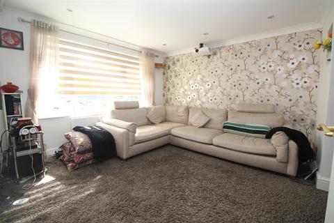 4 bedroom semi-detached house for sale, Crossways, Three Bridges, Crawley