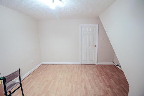 undefined, Shaef Close, Hilton