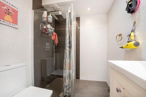 2 bedroom flat to rent, Shirland Road, Maida Vale W9