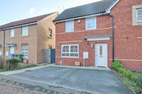 3 bedroom house to rent, Ploughmans Gardens, Woodmansey, Beverley