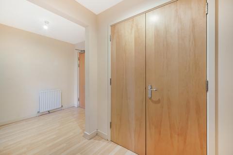 undefined, Flat ,  Hawkhill Close, Edinburgh