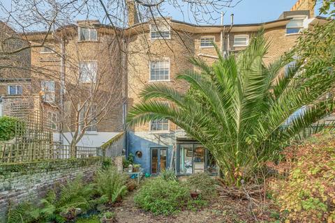 undefined, Lyndhurst Way, Peckham Rye, London, SE15