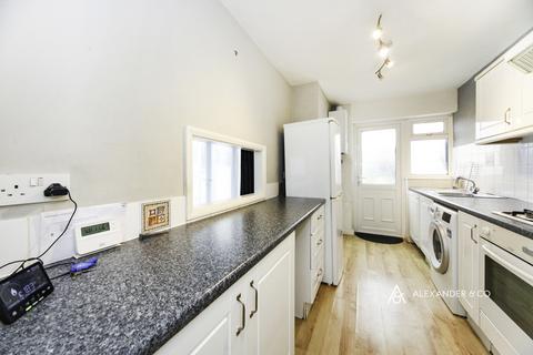 undefined, London Road, Dunstable LU6