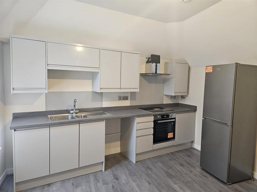 Flat 1.jpg