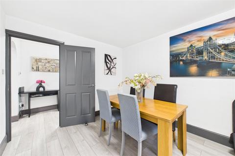undefined, Clockhouse Road, Farnborough, Hampshire, GU14
