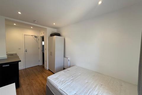 undefined, Grays Road, Slough