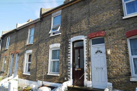 4 bedroom house to rent, May Road, Rochester, Kent
