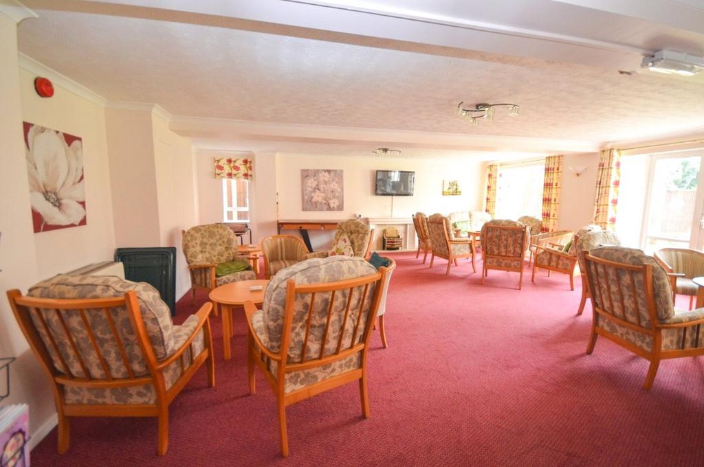 Communal Lounge