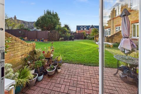 1 bedroom apartment for sale, Newland Street, Witham, Essex, CM8