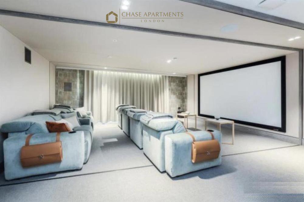 2 Prospect Way London, SW11 8 DL