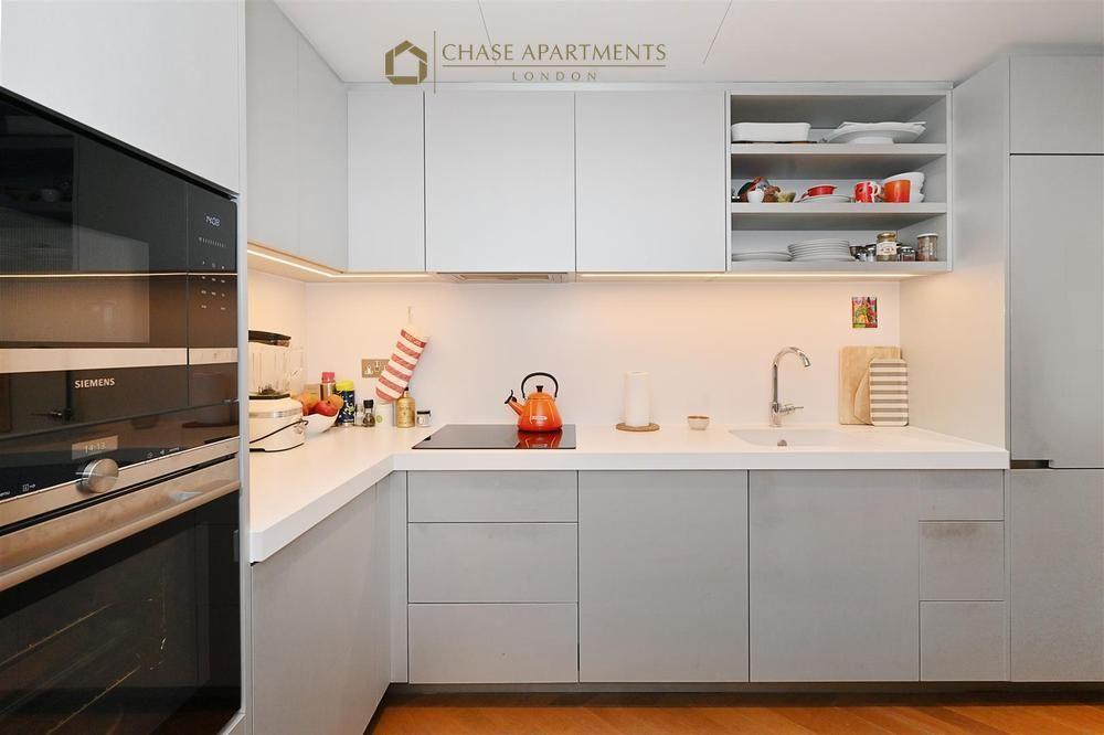 2 Prospect Way London, SW11 8 DL