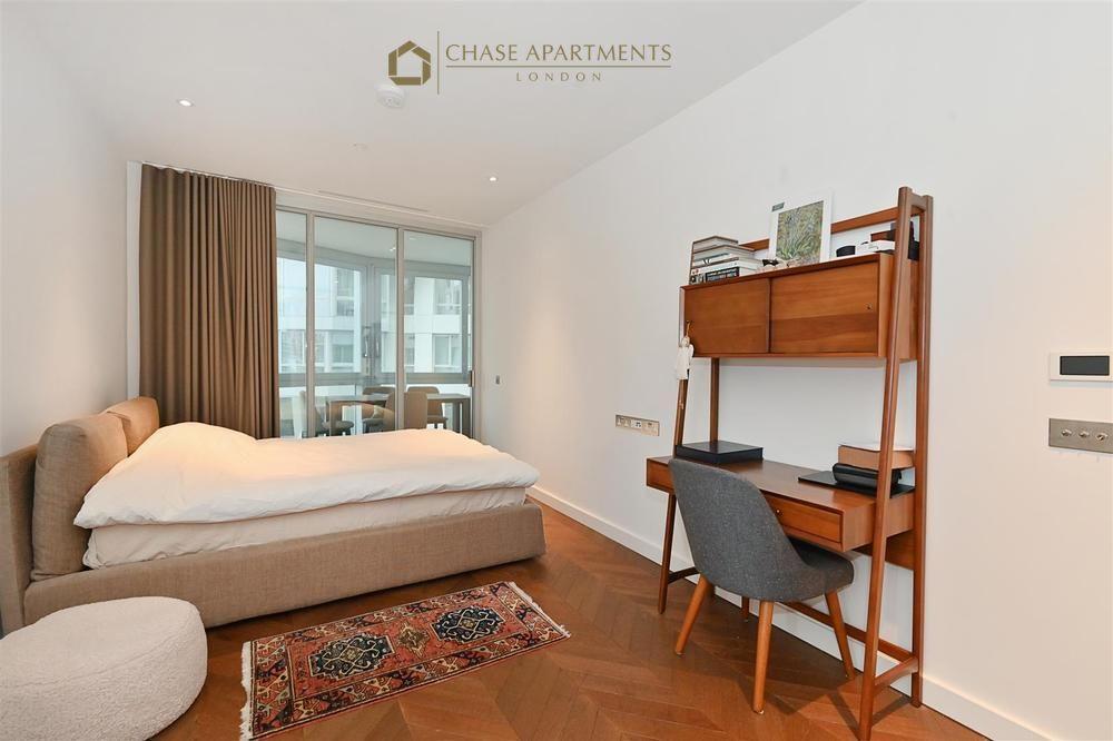 2 Prospect Way London, SW11 8 DL