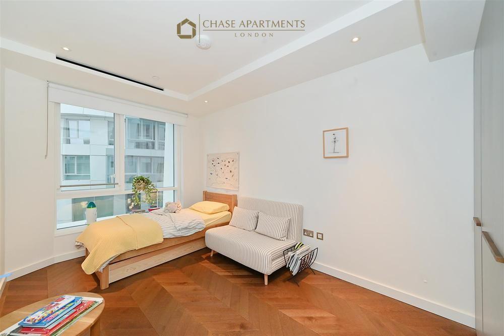 2 Prospect Way London, SW11 8 DL