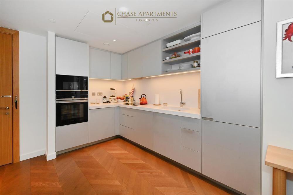 2 Prospect Way London, SW11 8 DL