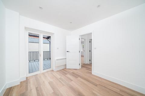 undefined, 1 Hampton Court Road, Kingston upon Thames