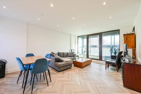 2 bedroom flat for sale, Larkshall Road, Chingford, E4