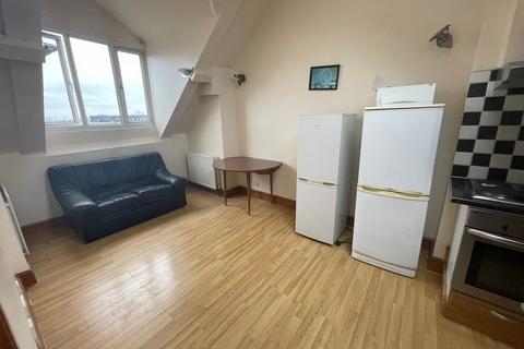 undefined, Stockwell Road, London, SW9 9TN