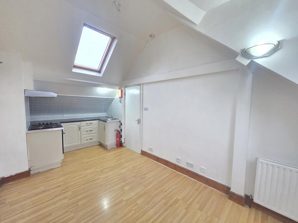 Lounge/Kitchen