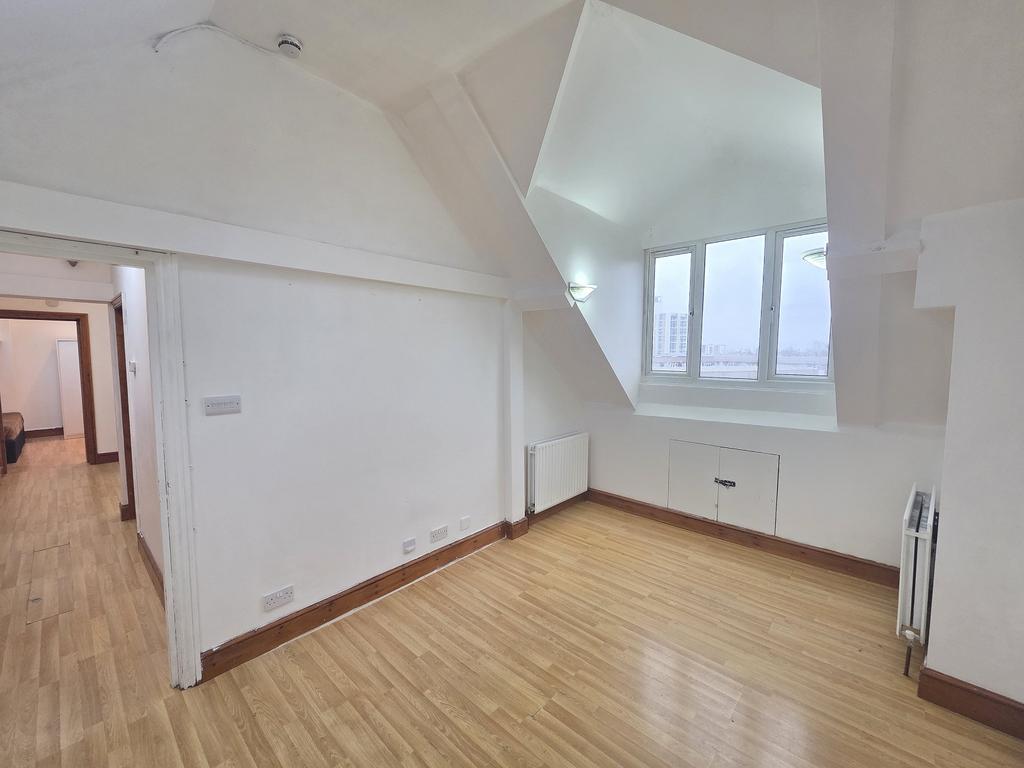 Lounge/Kitchen