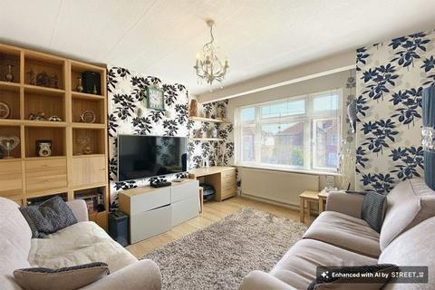 undefined, Ivy Close, Harrow, HA2