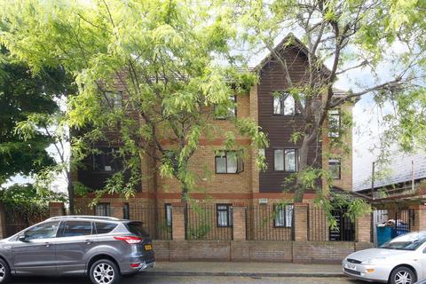 1 bedroom flat to rent, Harton Street, Harton Lodge Harton Street, SE8