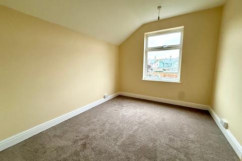 3 bedroom terraced house to rent, Landguard Road, Suffolk IP11