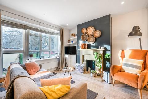 undefined, Streatham Hill, London SW2