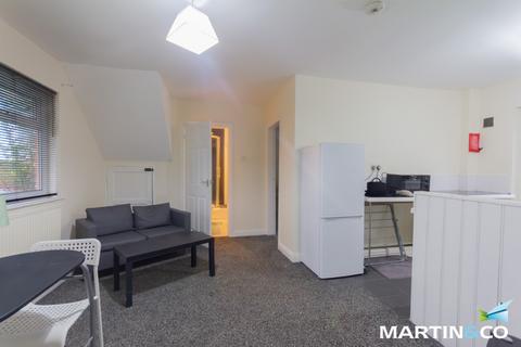 undefined, Overbury Road, Northfield, B31