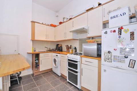 1 bedroom flat to rent, Alexandra Park Road, Muswell Hill, London, N10