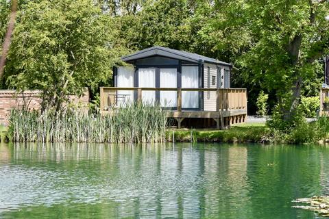 2 bedroom lodge for sale, Malton YO17