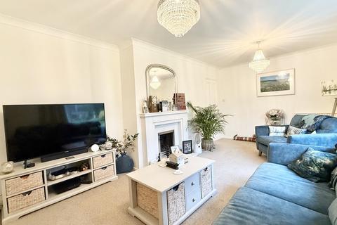 undefined, Leighton Green, Westbury