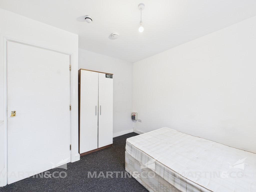 Cam02406 g0 pr0544 still004