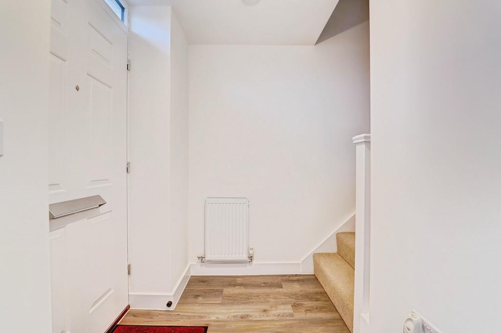 Entrancehallwayshot1