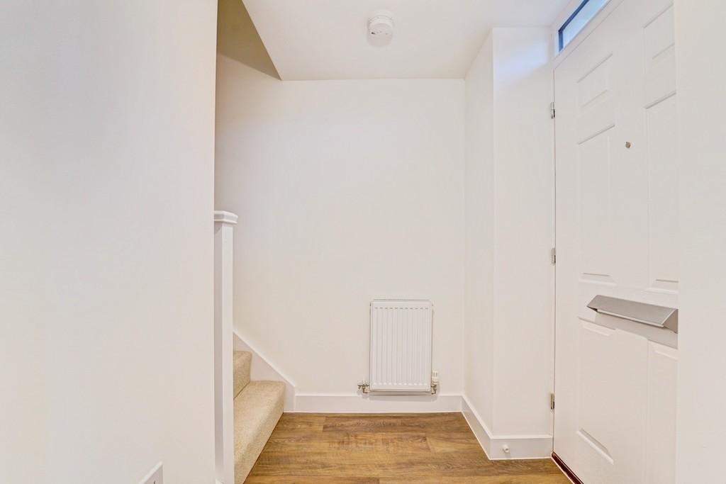 Hallwayshot1