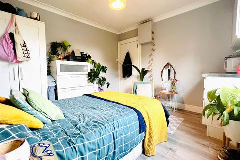 undefined, Middleton Road, London, E8