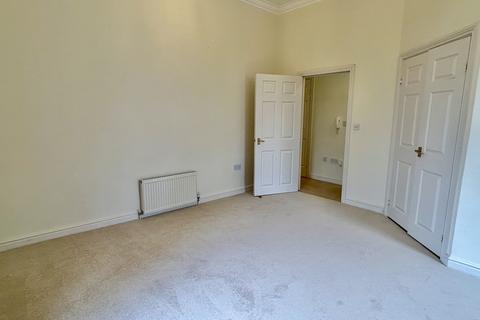 3 bedroom apartment to rent, Dunster Walk, Devington Park, Exminster