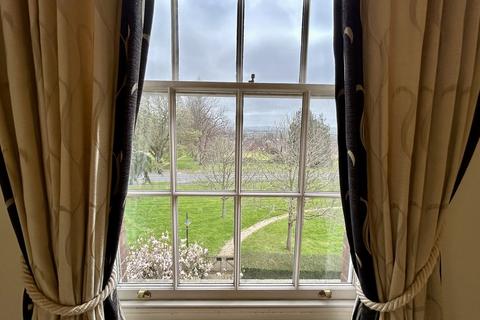 3 bedroom apartment to rent, Dunster Walk, Devington Park, Exminster