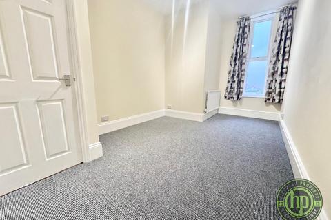 2 bedroom apartment to rent, Citadel Road, Plymouth PL1