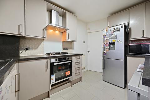 undefined, College Road, Harrow Weald